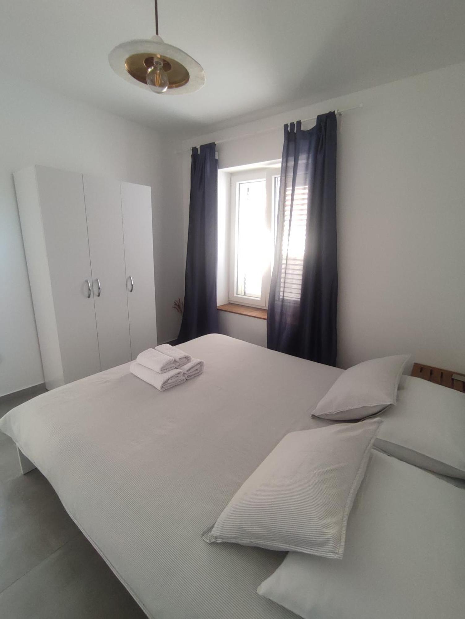 Eleven Apartment Sibenik Bagian luar foto